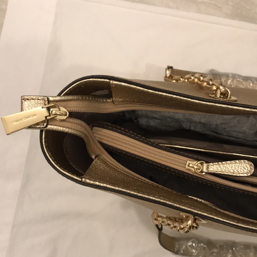 Michael Kors Mercer Chain Tote Bag w/ Laptop Compartment in Metallic Pale Gold - Picture 13 of 16
